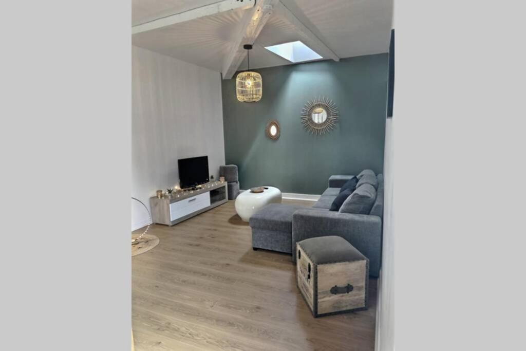 Le Beau Lieu # Hyper Centre # Proche Des Quais Apartamento Cognac Exterior foto